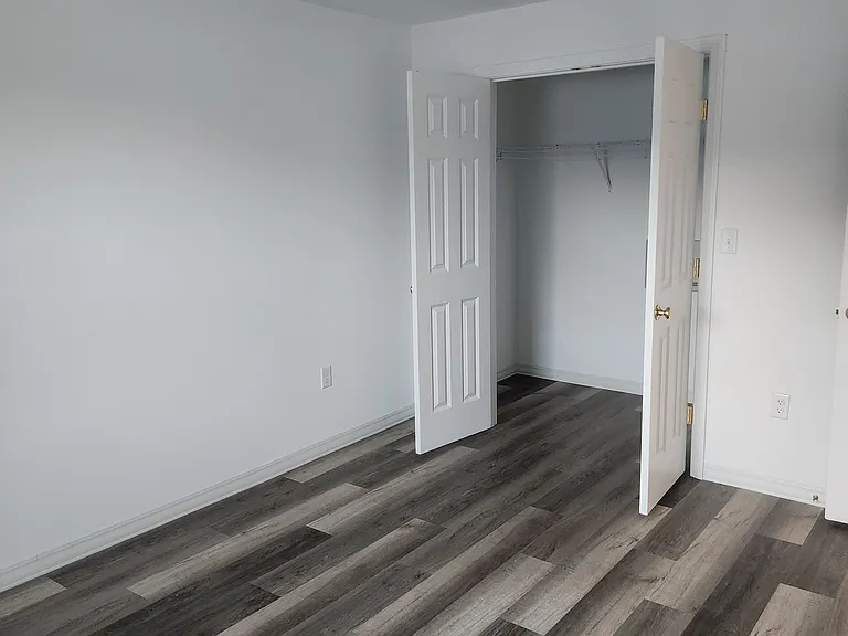 1 & 2 Crosswoods Path Blvd #203 — Photo 5