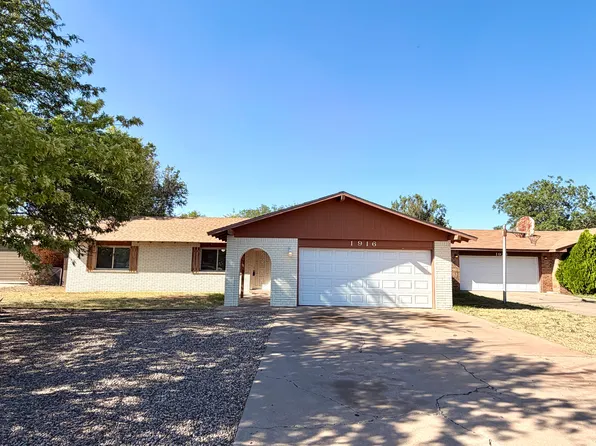 1916 Arcineiga Dr, Clovis, NM 88101