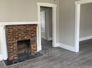 205 Oak St, Florence, AL 35630