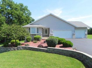 1683 Edgewood Dr, Davis, IL