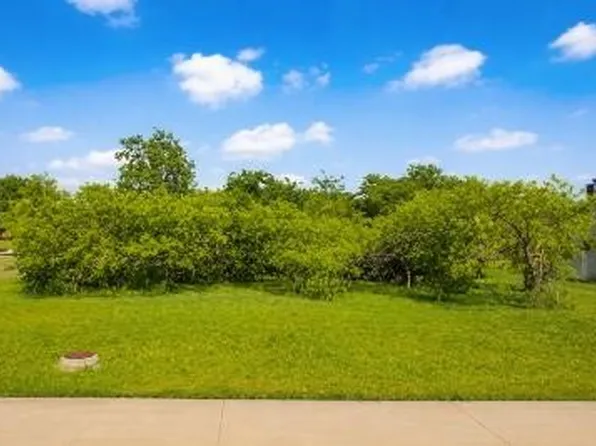 2207 Alyssum Dr, Cedar Hill, TX 75104