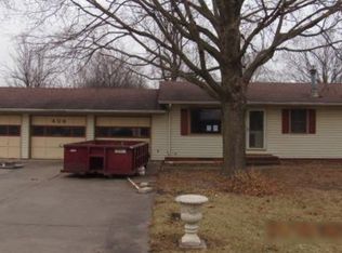 408 SW 9th Ave, Aledo, IL 61231