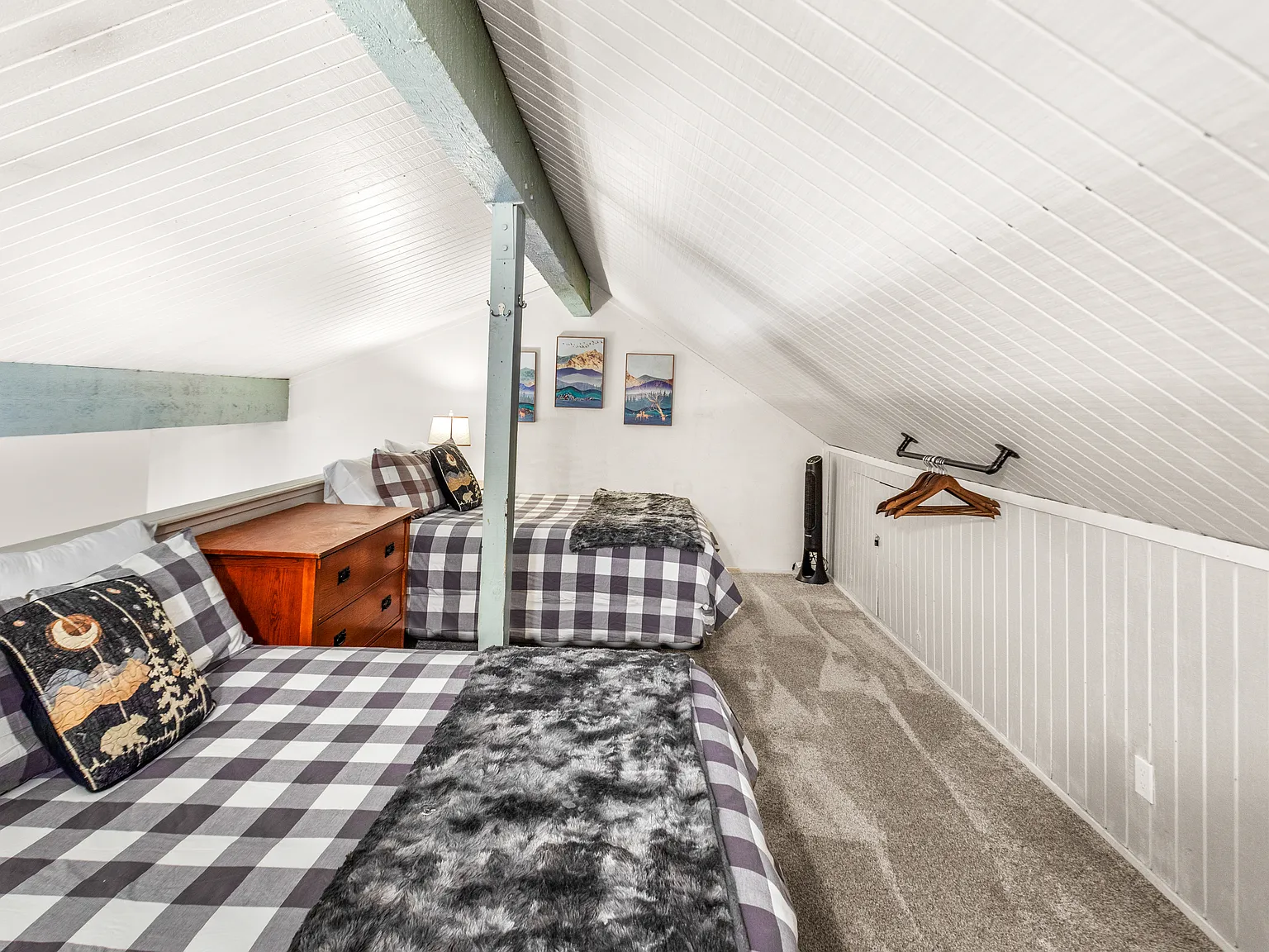 1 bed, 999 sqft, $6,100 — Photo 3