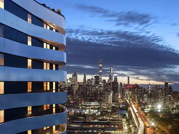 24-16 Queens Plz S #18C, Long Island City, NY 11101