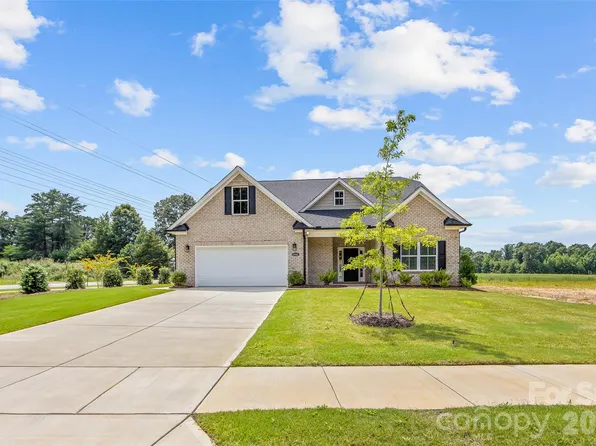1270 Archer Loop #30, Waxhaw, NC 28173