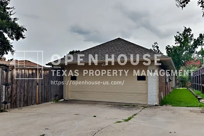 1601 Barclay Dr — Photo 19