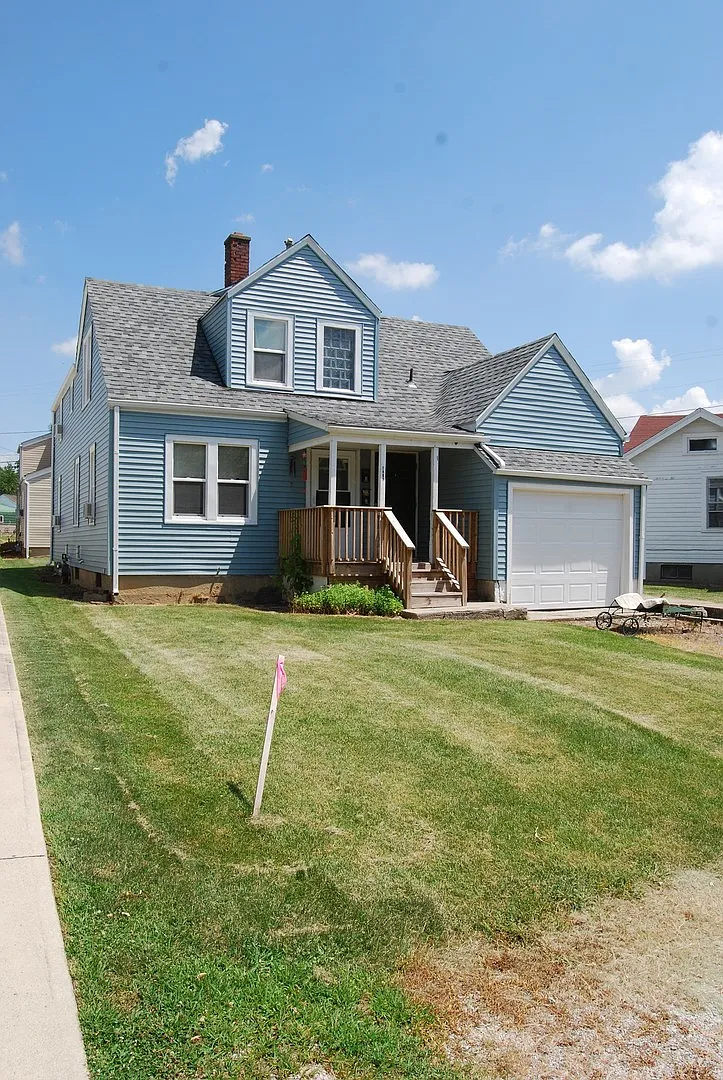 7409 Bradbury Ave. — Photo 1