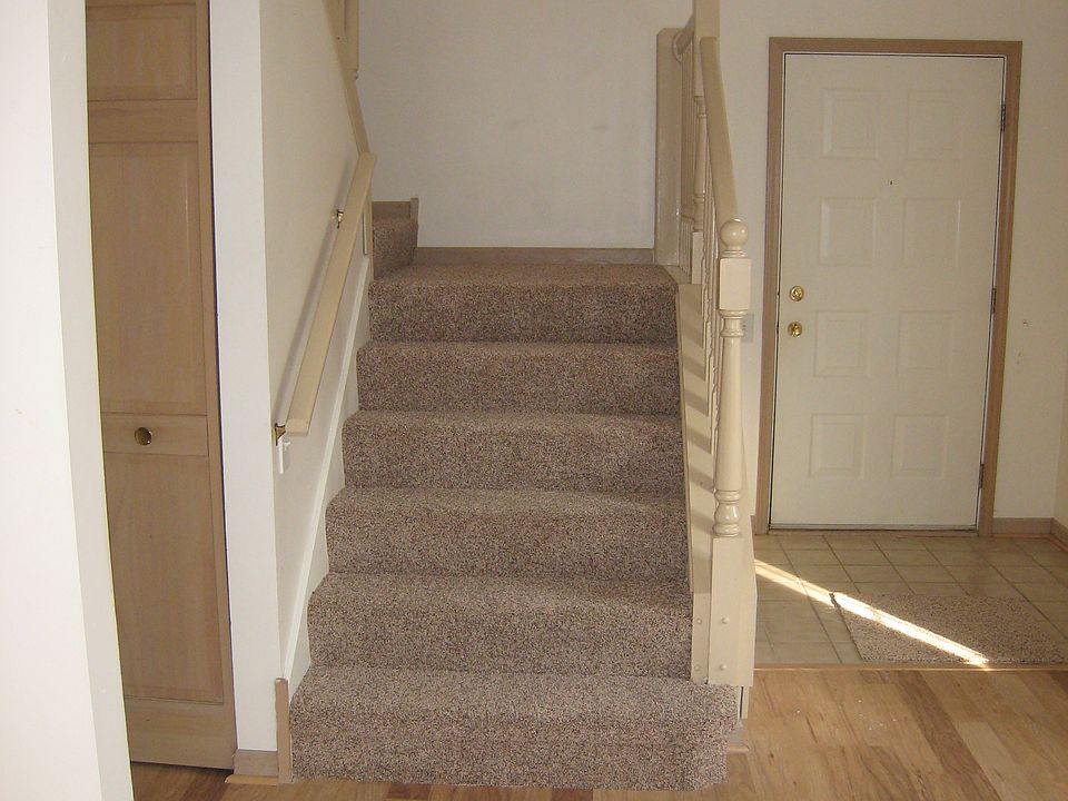 Stairs leading to 2nd floor