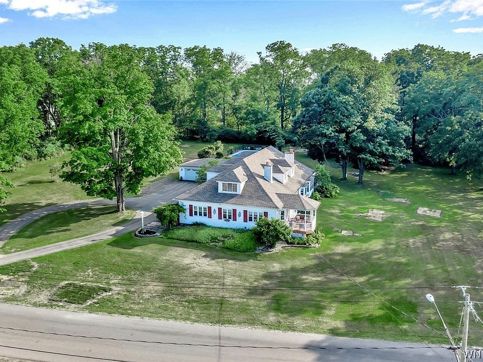 639 Sturgeon Point Rd, Derby, NY 14047 Zillow