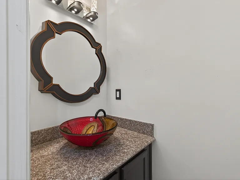 3200 Vermeer Dr #8 — Photo 26
