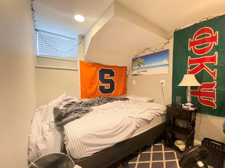 4 O St #1 — Photo 11