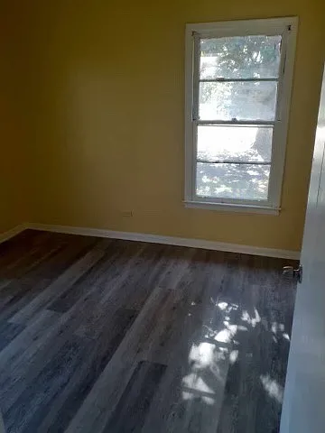 319 Malvern St — Photo 3