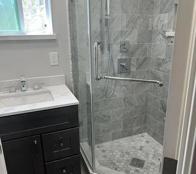 2221 Tacoma Ave — Photo 8
