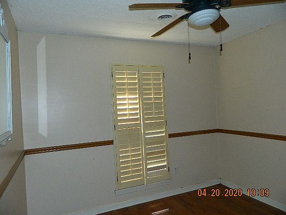 5th image of 426 L P Mann Dr
