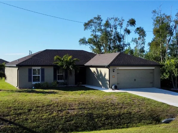 264 Blackstone Dr, Fort Myers, FL 33913