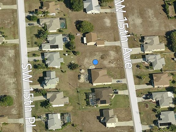 5th image of 4132 SW 15th Ave