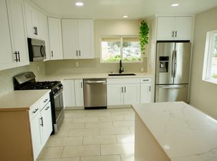 3203 Knoxville Ave, Long Beach, CA 90808