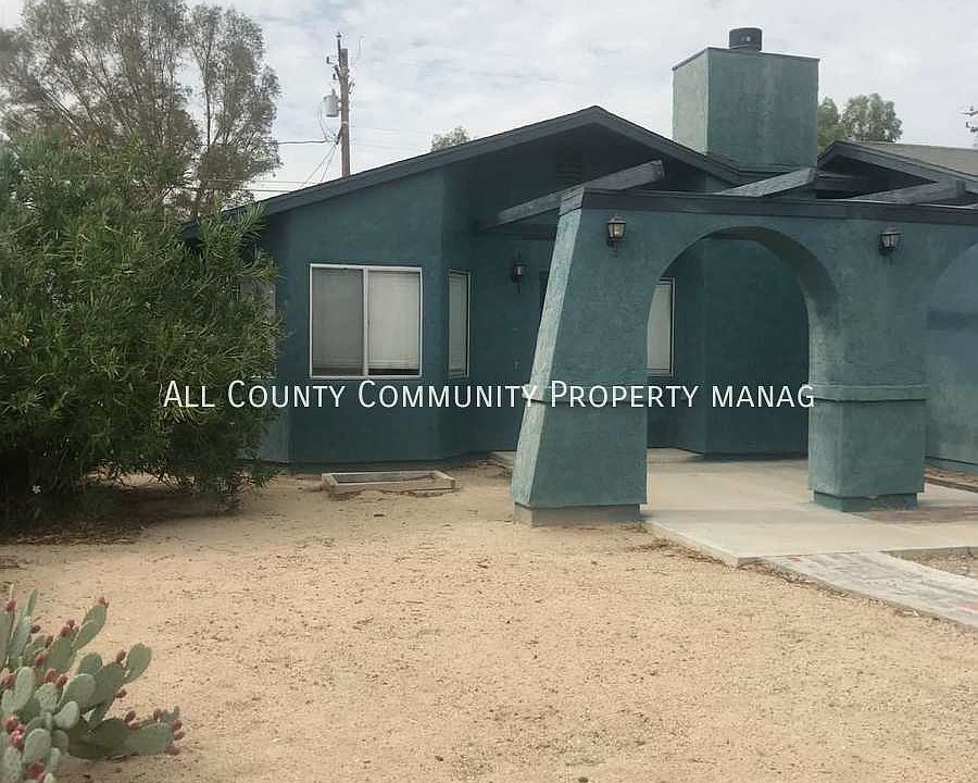1st image of 72285 Sun Valley Dr