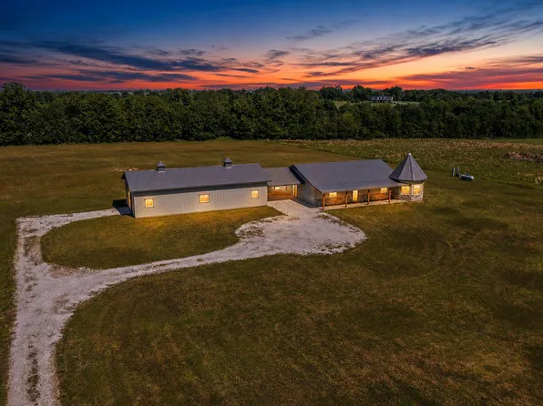 4426 S 86th Road, Bolivar, MO 65613