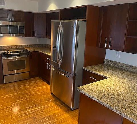 4th image of 1773 Monroe Dr NE APT 3