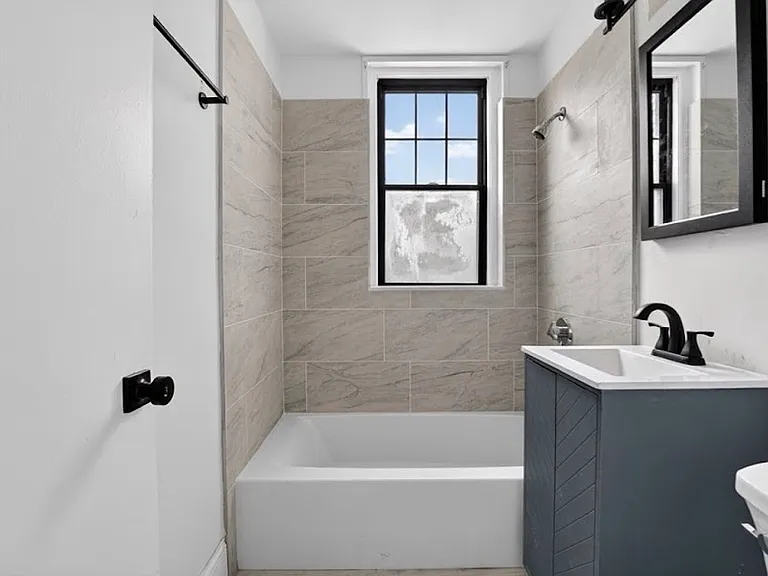 370 Chestnut Hill Ave #3 — Photo 14