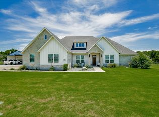 106 Katy Ranch Dr, Weatherford, TX 76085