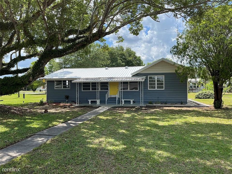1st image of 5215 Hill Dr