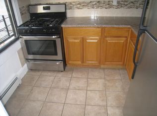 34-13 33rd St #1, Astoria, NY 11106