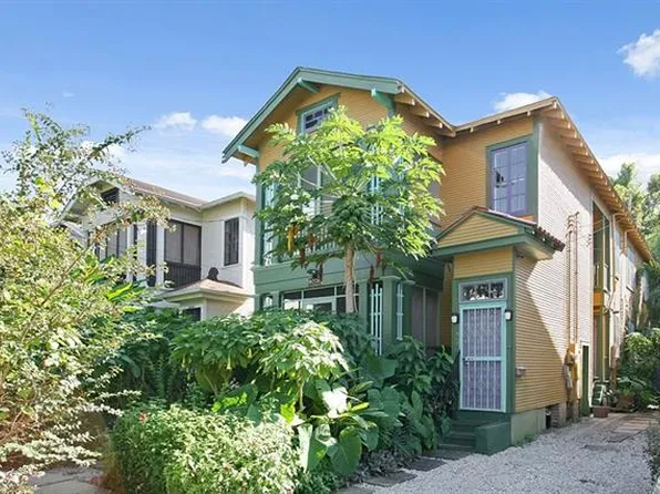 8226 Panola St, New Orleans, LA 70118