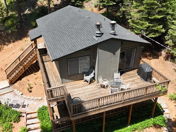 1125 Spring Valley Way, Arnold, CA 95223