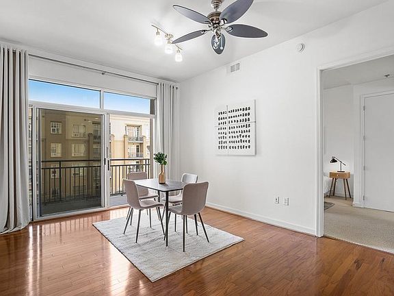 5th image of 711 Cosmopolitan Dr NE Unit 318