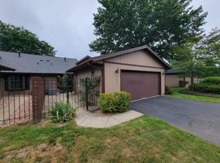2231 Island Dr, Michigan City, IN