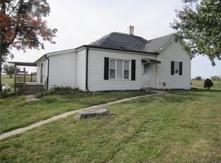 14736 State Route Dd Hwy, Savannah, MO 64485