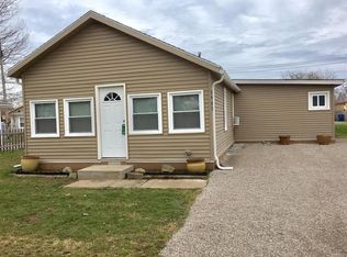 1947 Central Ln, Lakeside Marblehead, OH 43440