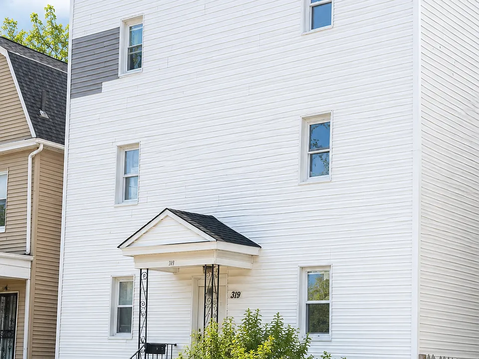 319 Coit St #6