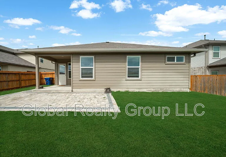 515 Diamond Shls — Photo 30