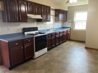 209 Lee Street, Belpre, OH 45714