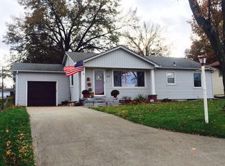 833 W Kansas St, Liberty, MO 64068
