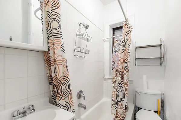 Rented by Keller Williams NYC | media 4