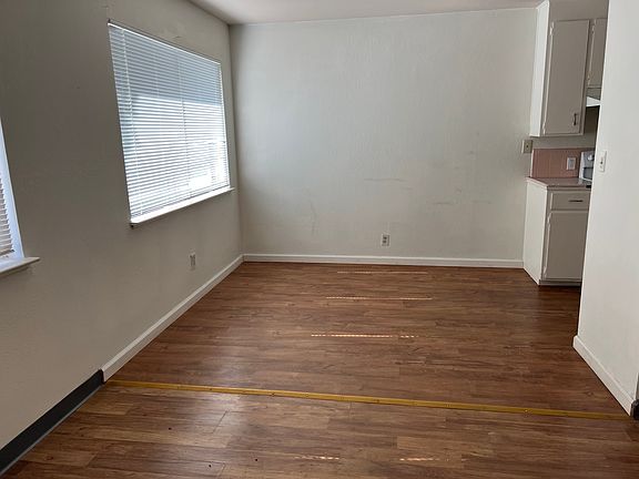 4th image of 2040 N Capitol Ave APT 4