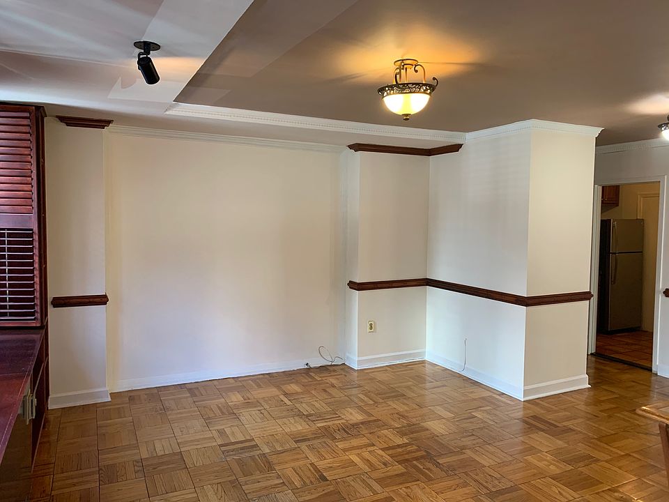 Living Room, TV Wall.