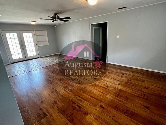 2nd image of 3000 Buffalo Gap Rd #B