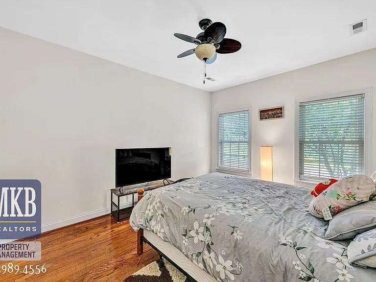 7621 Nandina Dr — Photo 12