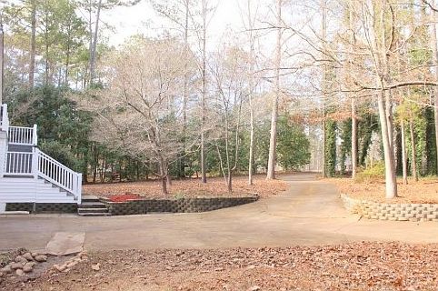 2nd image of 407 Harbor Way