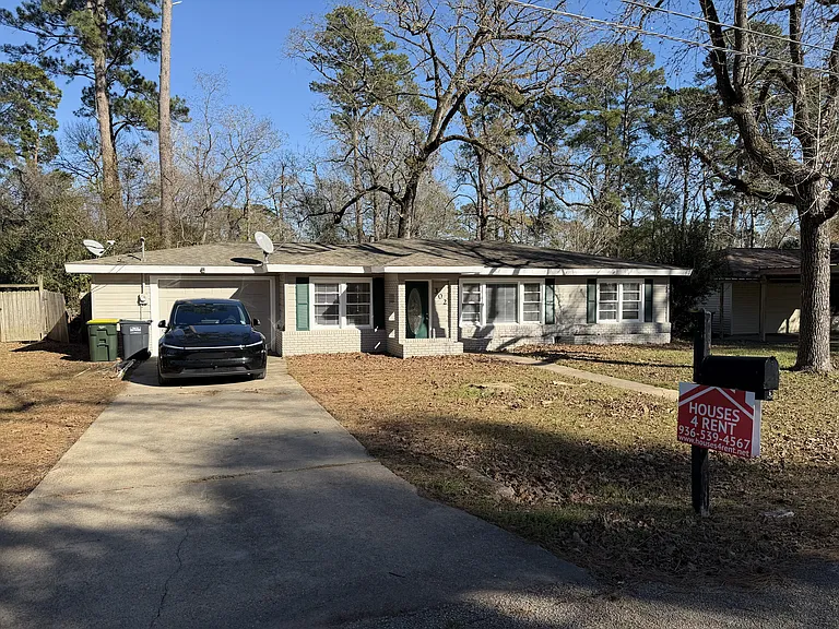 302 Harris Blvd — Photo 11