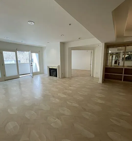 11690 Montana Ave #103 — Photo 7