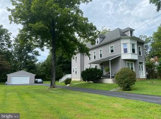 230 W Rose Valley Rd, Wallingford, PA 19086