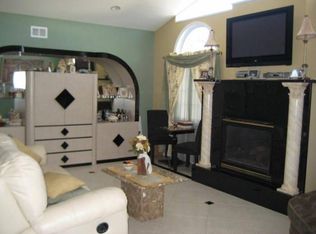 360 Maplewood Ave, Kenilworth, NJ 07033