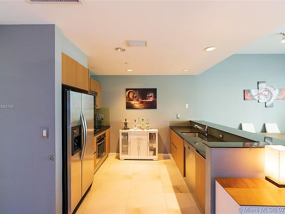 5th image of 1060 Brickell Ave APT 1209