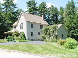 24 Lower Falls Rd, Falmouth, ME 04105